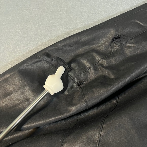 Vintage Members Only Rainbow Tag Bomber Jacket Black Full Zip Size 40 FLAWS - Picture 7 of 9